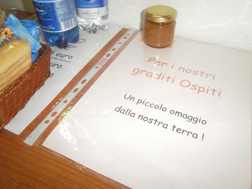 Guest House Erika La Spezia Buitenkant foto