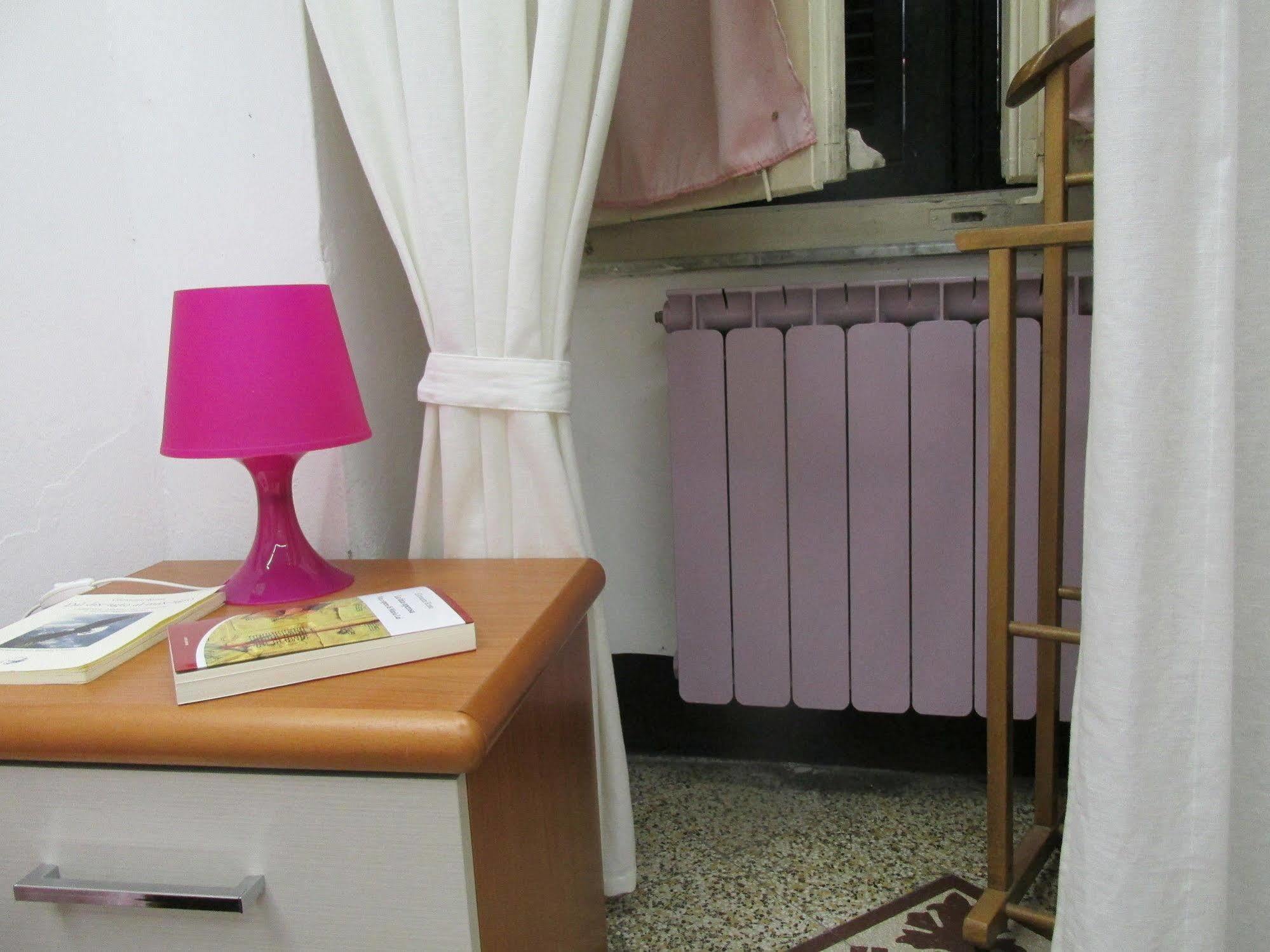 Guest House Erika La Spezia Buitenkant foto